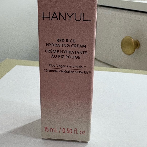 Hanyul Other - 10/$60 🦋Red Rice Hydrating Cream - NEW IN BOX